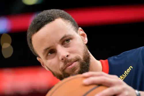 ▲Stephen Curry此役打得太客氣、消極，勇士「你讓我、我讓你」的比賽氛圍，面對鬥志高昂的灰熊招架不住，導致了這一場破紀錄的大敗。（圖／美聯社／達志影像）