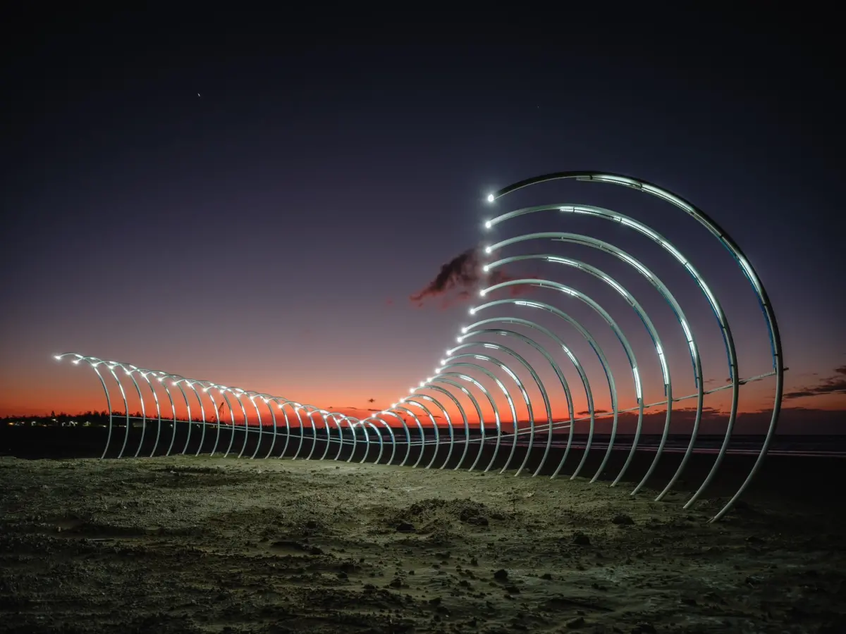 ▲屏東落山風藝術季打造五大展區，每組作品的獨特魅力與藝術渲染力。（圖／屏東縣府提供）