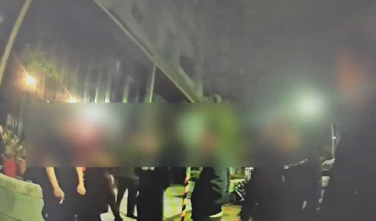 ▲高雄酒吧擾鄰到凌晨警方到場勸導後也呼籲，商家營業仍須注意周遭安寧維護，如有非持續性噪音，可處罰新臺幣六千元以下罰鍰。(圖／新興分局提供)