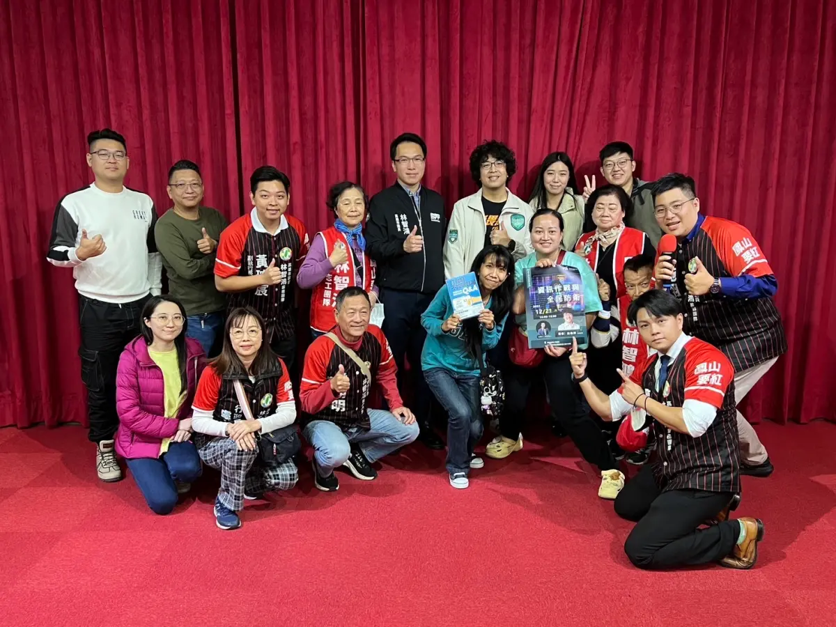 ▲針對藍白惡修三法，高雄市議員林智鴻邀請民進黨立委沈柏洋南下開講，除呼籲大家一起支持行政院不副署。（圖／市議員林智鴻辦公室提供）