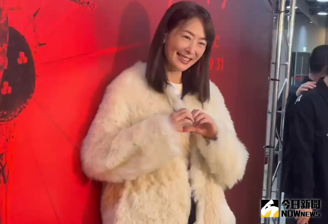 ▲賈永婕今天朝聖張惠妹喊，表示想聽〈三天三夜〉釋放能量，而王齊麟今日現身，罕見沒和未婚妻陳詩媛黏踢踢。（圖／記者朱祖儀攝）