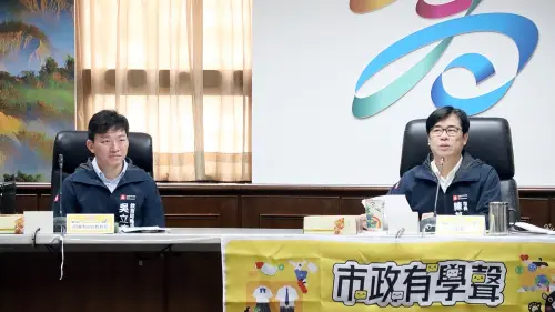 ▲「市政有學聲－2024高雄市政學生論壇」市長陳其邁親自與學生們對談分享。（圖／高市府教育局提供）