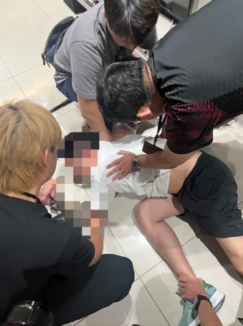 郭姓男子等5人,涉嫌將2.6公斤的大麻偽造成韓式泡麵,從泰國寄來台灣,檢方偵訊後聲押獲准。(圖/保三總隊第一大隊提供) ▲郭姓男子等5人,涉嫌將2.6公斤的大麻偽造成韓式泡麵,從泰國寄來台灣,檢方偵訊後聲押獲准。(圖/保三總隊第一大隊提供)