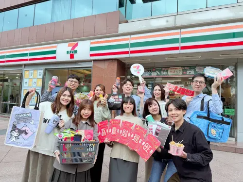 7-11推出多項商品優惠,同步推出回饋活動,歡樂迎接2025年。(圖/7-11提供) ▲7-11推出多項商品優惠,同步推出回饋活動,歡樂迎接2025年。(圖/7-11提供)