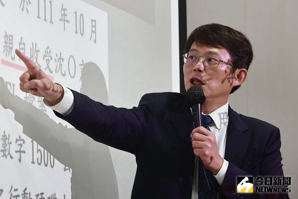 ▲黃國昌提台南護航京華城840％容積率，林俊憲點出兩項錯誤，「把我召喚出來打臉你們，場面不會太好看」。（圖／記者葉政勳攝，2024.12.26）