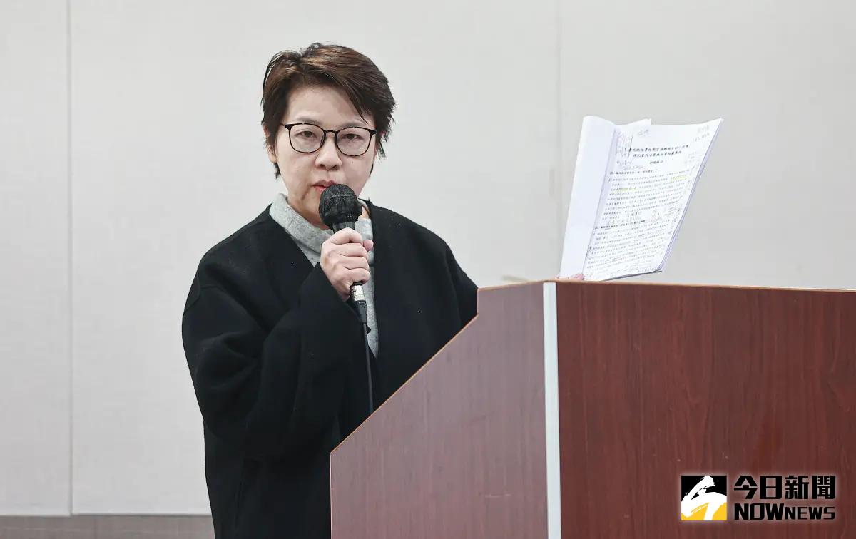 ▲民眾黨立委黃珊珊不滿監察院裁處柯文哲罰鍰及沒入政治獻金，將依法提出救濟。（圖／記者葉政勳攝）