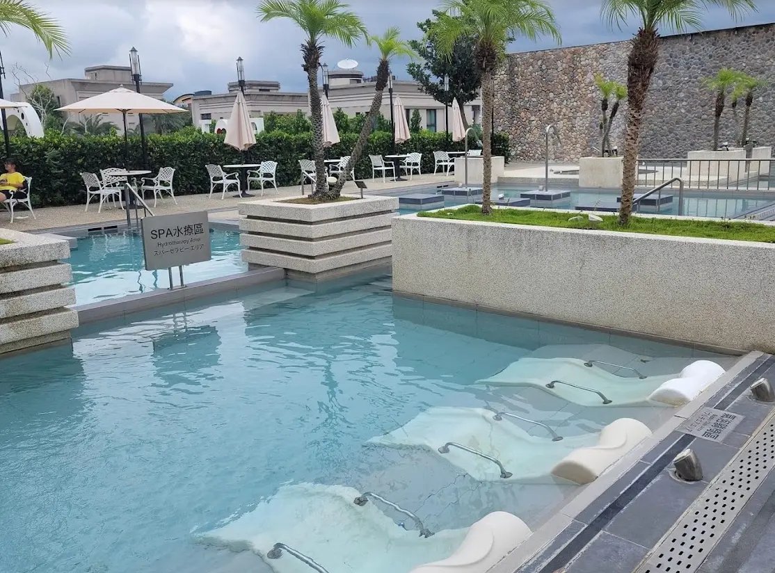 ▲冬天到了不少人都想泡溫泉，那麼你知道台灣除了礁溪、北投、烏來等，還有哪些溫泉勝地嗎？（圖/清新溫泉飯店Google評價）