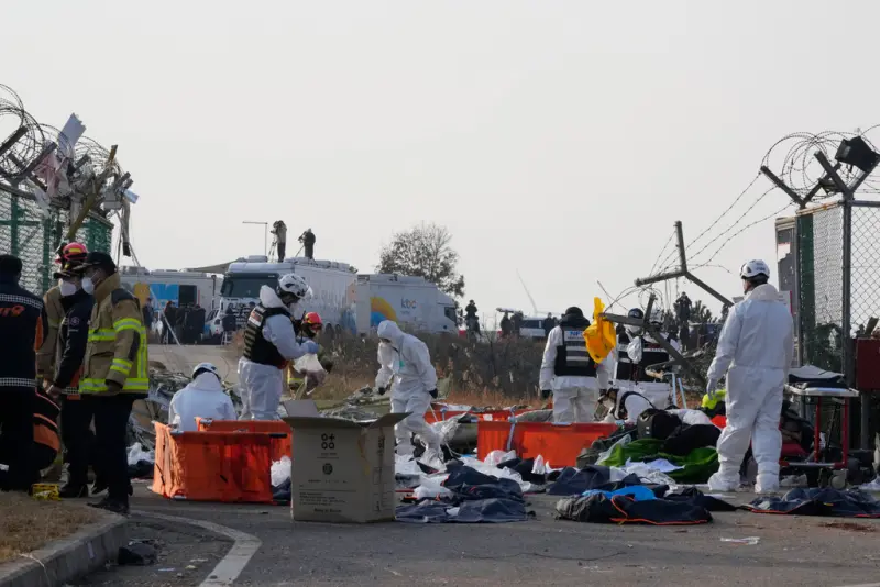 ▲韓國濟州航空客機墜毀，恐釀179人罹難。（圖／美聯社／達志影像）