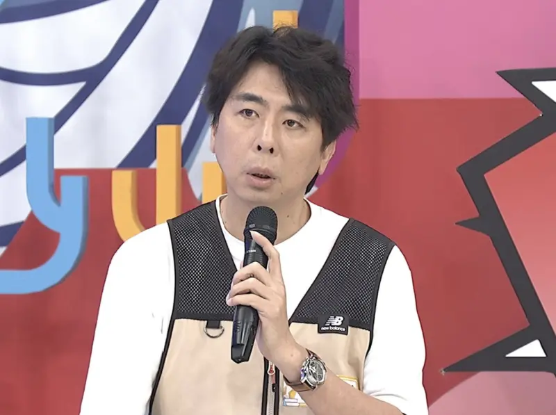 ▲梁赫群上節目《同學來了》分享自己過去當製作人時被女藝人陷害的經歷，不忍揭開對方真面目，爆出其1關鍵線索：「很大咖。」（圖／中天提供）