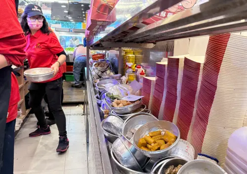 ▲台灣鹹酥雞。（圖／記者周淑萍攝）