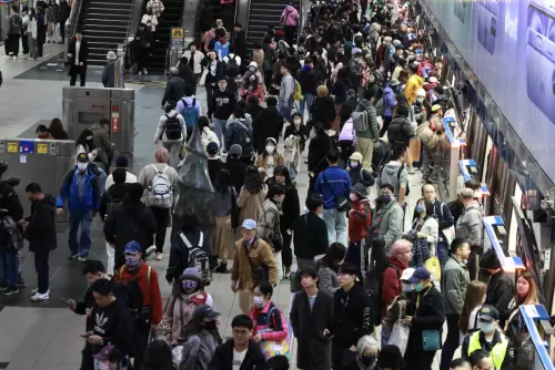 ▲2025台北跨年晚會人潮疏運是一大挑戰，台北捷運預估今年總載運量上看300萬。（圖／記者吳翊緁攝）