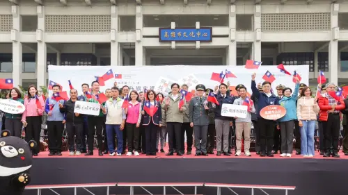高雄市元旦升旗 陳其邁:克服萬難加快高雄進步腳步