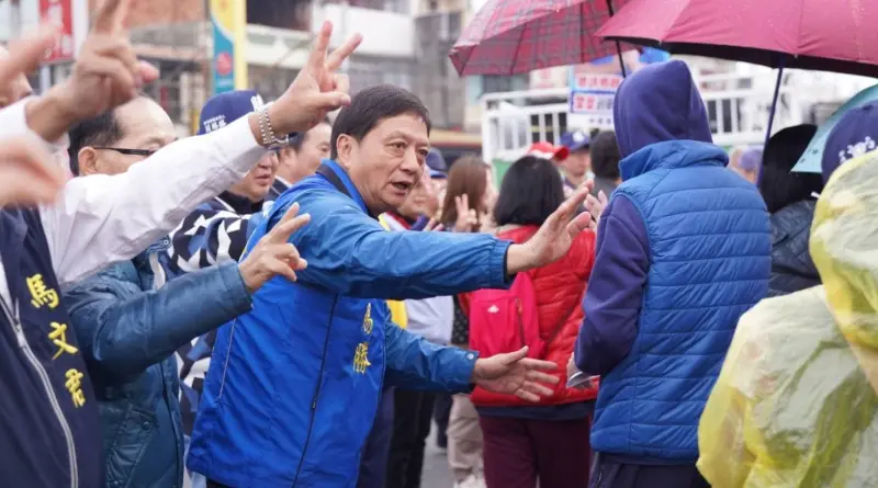 ▲國民黨草屯鎮長候選人簡賜勝遭指控，家族企業10年來在南投縣政府總得標工程達34億元。（圖／翻攝簡賜勝臉書，2025.01.02）