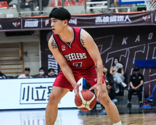 PLG/鋼鐵人禁區失守、失誤過多成致命傷 遭領航猿105:93逆襲