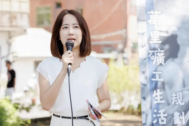 ▲瑋姍表示，賴清德始終願意在合憲前提下赴立院國情報告，反倒是藍白之前悍拒總統到國會，朱立倫的要求是自相矛盾。（圖／翻攝自戴瑋姍臉書）