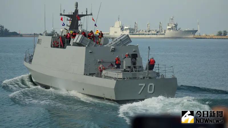 ▲國軍春節加強戰備,海軍光六飛彈快艇緊急出港。(圖/記者呂炯昌攝)