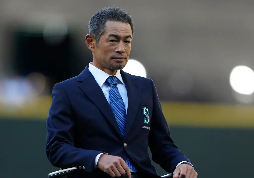 ▲2025年美國棒球名人堂將於台灣時間1月22日揭曉入選名單！日本傳奇球星鈴木一朗目前在已公開票數中保持100%支持率，126票全拿，有望成為大聯盟史上第二位、史上首位全票入選的野手。（圖／美聯社／達志影像）