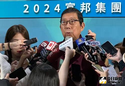 川普是最大黑天鵝！富邦金董座蔡明興：今年股市「波濤洶湧」
