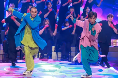▲浩角翔起睽違6年在《民視第一發發發》合體演出,找來9歲街舞世界冠軍NANA加入合作。(圖/民視提供) ▲浩角翔起睽違6年在《民視第一發發發》合體演出,找來9歲街舞世界冠軍NANA加入合作。(圖/民視提供)