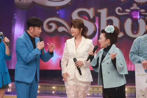 ▲龍千玉（中）上節目飆歌，魅力十足連陽帆（左）都抵擋不了。（圖／民視提供）