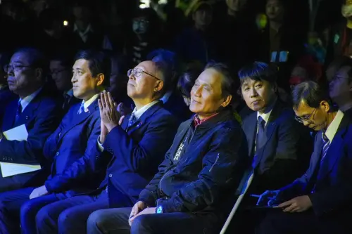 ▲原民會主委曾智勇Ljaucu·Zingrur出席2025屏東燈節活動。（圖／原民會）