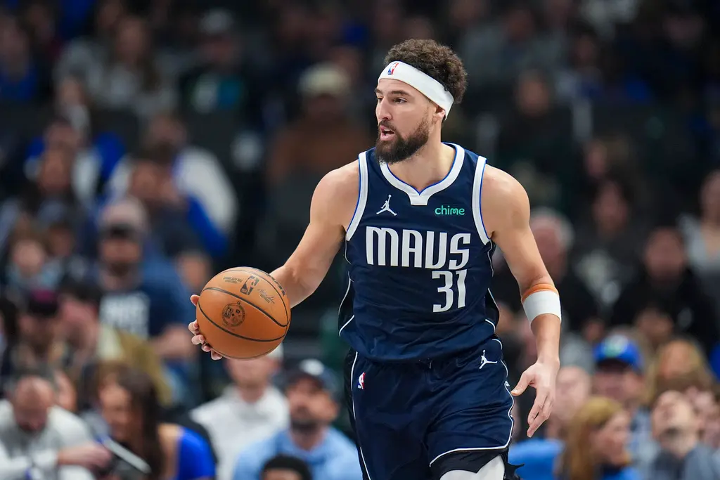 ▲Klay Thompson在對陣丹佛金塊的比賽中達成生涯得分16,000分里程碑，成為NBA歷史上第125位達此成就的球員。（圖／美聯社／達志影像）