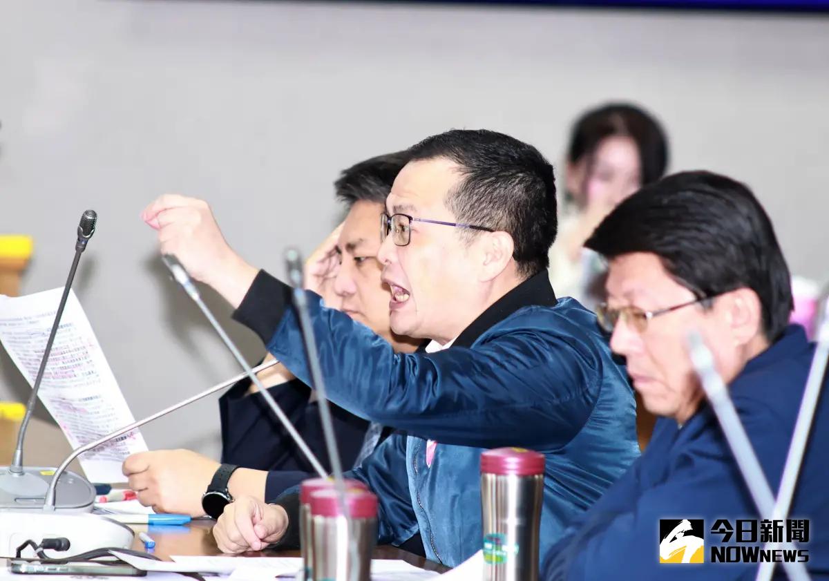 ▲國民黨立委羅智強質疑，澤倫斯基的下場，是否會成賴清德的前車之鑑？（圖／記者吳翊緁攝）