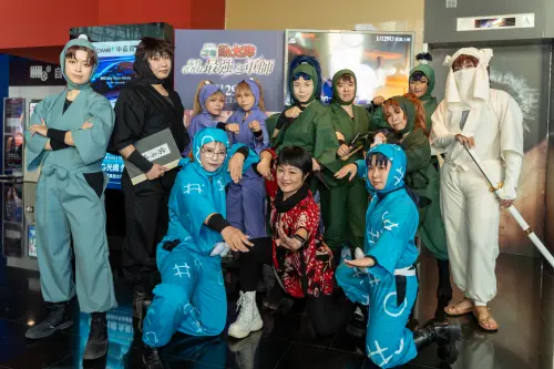 ▲《劇場版 忍者亂太郎毒竹忍者隊最強之軍師》特映會上，許多人角色扮演找回童年回憶。（圖／華映娛樂）