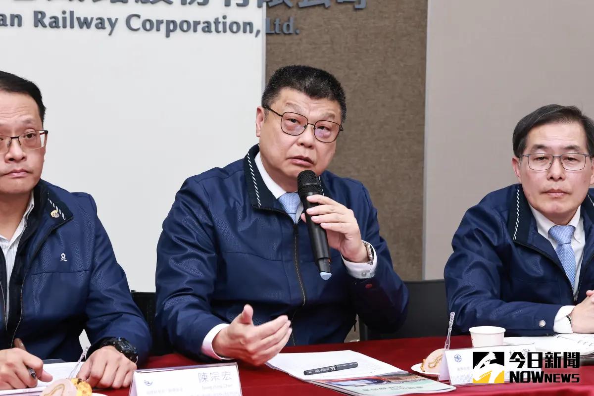 ▲台鐵公司化首年報告書出爐。（圖／記者吳翊婕攝）