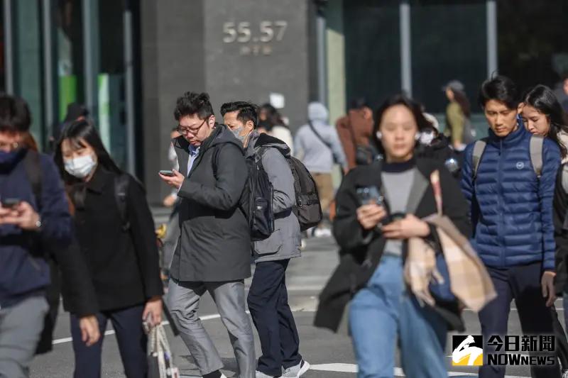 最猛降溫「急凍11°C」！氣象署：挑戰冷氣團等級　濕冷地獄要來了