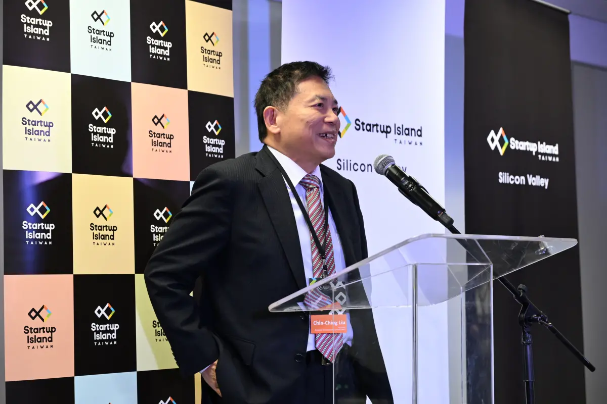 ▲國發會主委劉鏡清親自率團到美國主持，會中也提前幫輝達（NVIDIA）提前「洩題」，透露輝達亞洲總部會設在台北，也預計需要2500名人員。（圖／國發會提供）