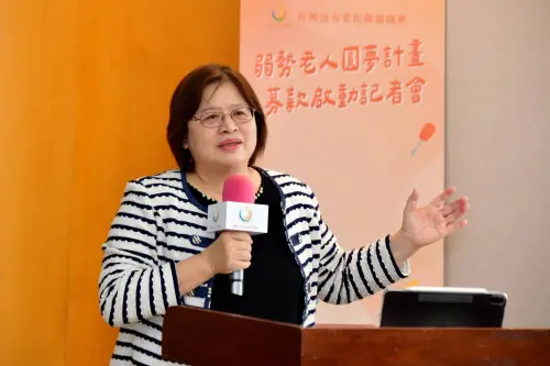 台灣活力老化推展協會理事長、前立委吳玉琴期盼社會善心人士關注弱勢老人生活需求。(圖/記者張志浩攝) ▲台灣活力老化推展協會理事長、前立委吳玉琴期盼社會善心人士關注弱勢老人生活需求。(圖/記者張志浩攝)