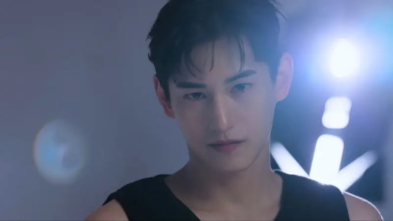 ▲《單身即地獄4》正式上線，金泰煥（如圖）自信爆棚，讓主持人圭賢好傻眼。（圖／Netflix）