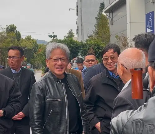 輝達黃仁勳再訪台灣!今晚將去哪?傳將至逢甲商圈