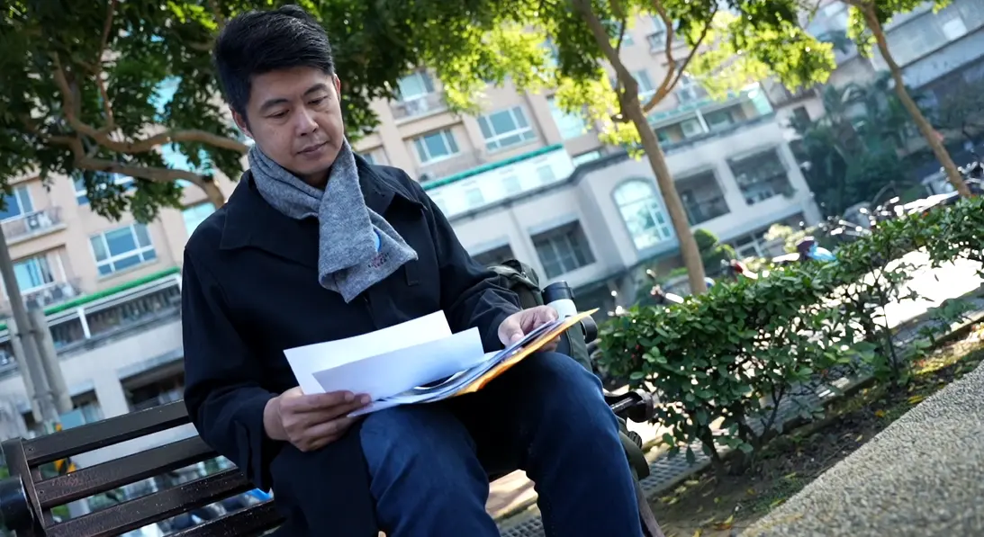 ▲在台港人陳嘉朗，也是香港前議員，2019年香港爆發「反送中運動」，為了生命安全，他來到台灣生活6年，如今已經取的台灣身分證。（圖／記者王郁勳攝）