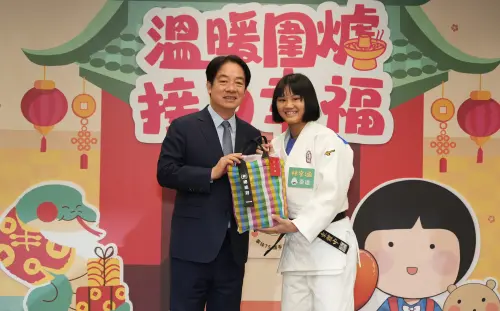 ▲家扶體育健兒林宇涵以前輩連珍羚、楊勇緯為榜樣，立志成為下一個台灣之光。（圖／家扶基金會提供，2025.01.17）