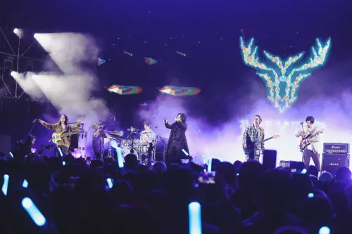 ▲五月天「Just Love It！一路向東」公益演唱會，帶著蕭秉治、黃霆睿、糜先生前進高雄。（圖／相信音樂提供）