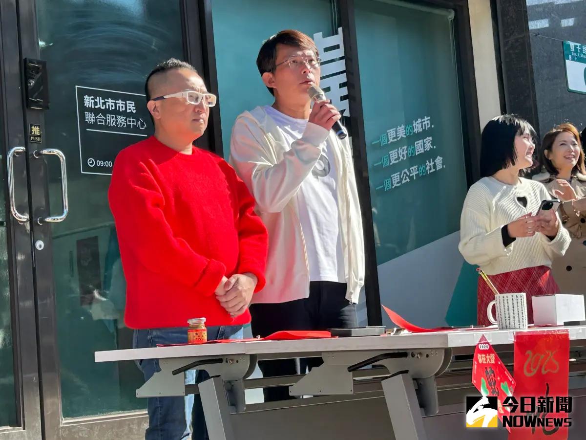 ▲民眾黨主席黃國昌強調，若民進黨政府有2兆9000億元預算還無法做事，那就下台換人做。（圖／記者林詠青攝，2025.01.18）