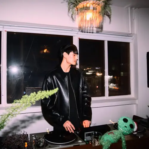 ▲金泰煥除了是模特兒、演員，也是一名DJ。（圖／金泰煥IG）