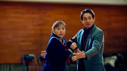 ▲中山美穗(左)、吉田榮作合體,攜手上演時隔35年的禁忌初戀故事。(圖/friDay影音) ▲中山美穗(左)、吉田榮作合體,攜手上演時隔35年的禁忌初戀故事。(圖/friDay影音)