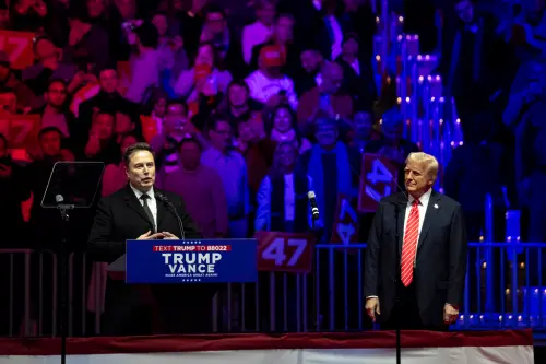 ▲美國總統當選人川普19日在勝利集會( Victory Rally)發表就職前最後一次演說。(圖/美聯社/達志影像) ▲美國總統當選人川普19日在勝利集會( Victory Rally)發表就職前最後一次演說。(圖/美聯社/達志影像)