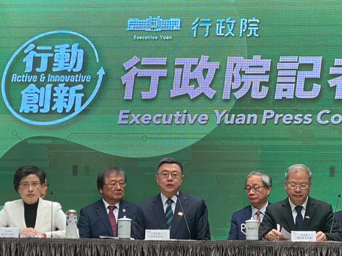 ▲卓榮泰率領「預算重災區」部會召開記者會，砲轟在野親痛仇快式刪除預算。（圖／記者陳威叡攝，2025.01.20）