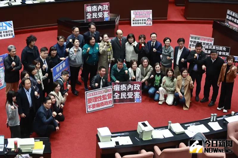 ▲立法院會歷經跨日不斷電表決，21日三讀通過114年度中央政府總預算案。（圖／記者葉政勳攝 , 2025.01.20）