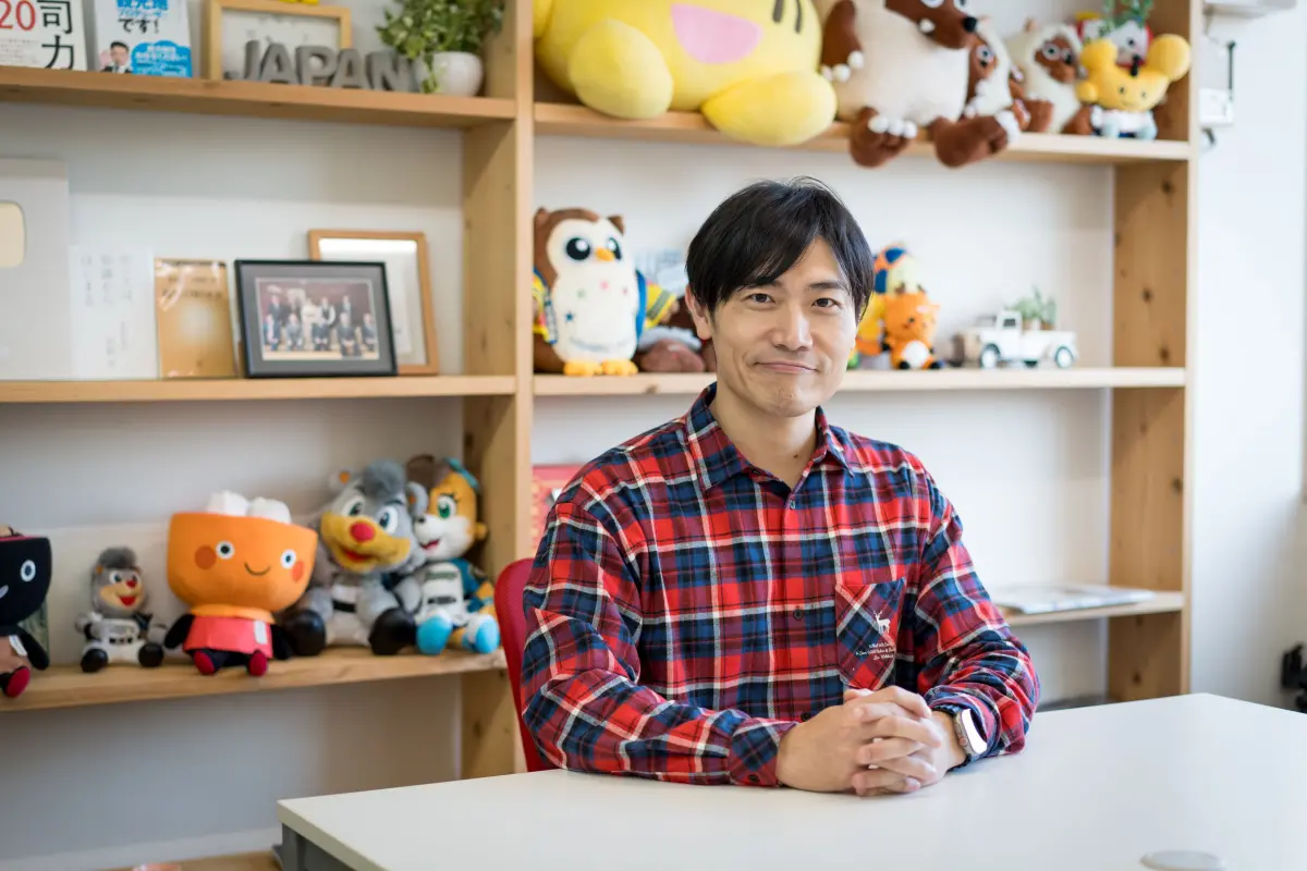 ▲日本旅遊YouTuber吉田皓一越洋接受《NOWnews今日新聞》獨家專訪，談經營旅遊網站與拍片心得。（圖／吉田媒體提供。）