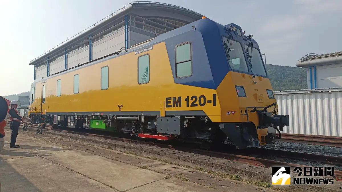 ▲高鐵軌道線形檢測車。（圖／記者許若茵攝）