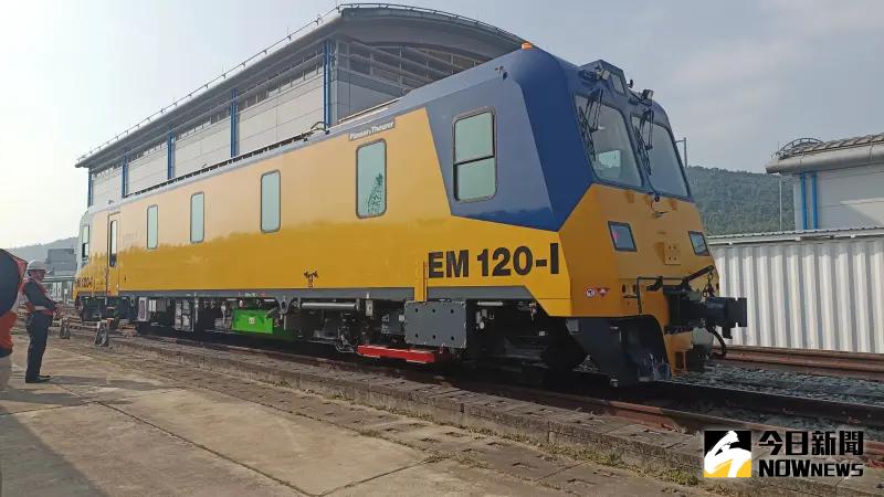 ▲高鐵軌道線形檢測車。（圖／記者許若茵攝）