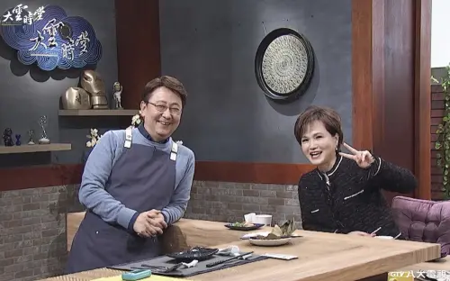 ▲沈春華上李四端的節目《大雲食堂》（圖／八大電視提供）