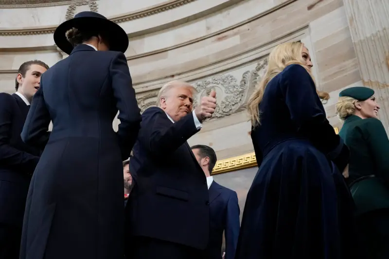 ▲美國候任總統川普（Donald Trump）於美東時間20日宣誓就職，完成宣誓後川普展開個人的就職演說，川普提到自己將成為「和平締造者」。（圖／美聯社／達志影像）