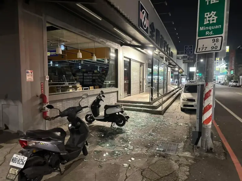 ▲今（21）日0時17分，嘉義發生芮氏規模6.4地震，震央位置在嘉義縣大埔鄉，當地有不少民宅因為地震而受損。（圖／翻攝綠豆嘉義人臉書社團）