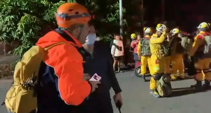 ▲21日深夜，嘉義大埔地震造成台南楠西區房屋倒塌。（圖／台南市消防局）